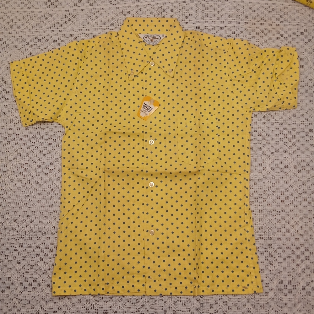 Deadstock 1960s girls croton polka dot button down shirt yellow/ blue polka dots